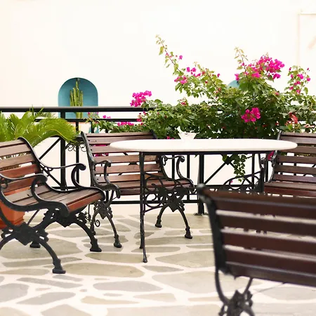 Hotel Studios Taki's Place Naxos City
